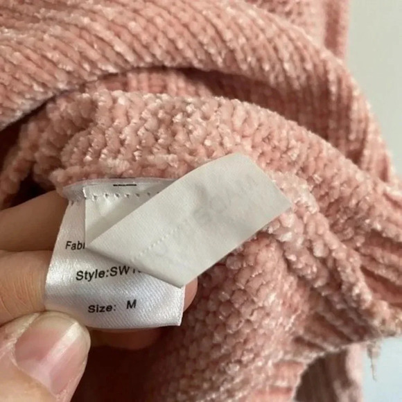 Elan Pink Chenille Bell Sleeve Sweater - Picture 7 of 9